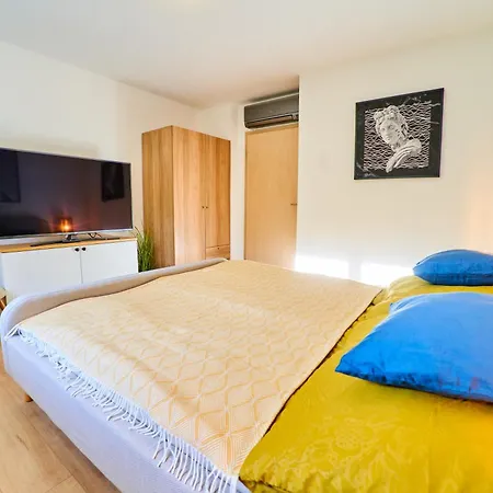 Apartmán Volt Egyszer Egy Pětikostelí