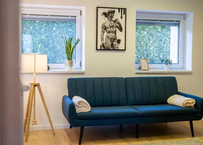 Volt Egyszer Egy Apartman